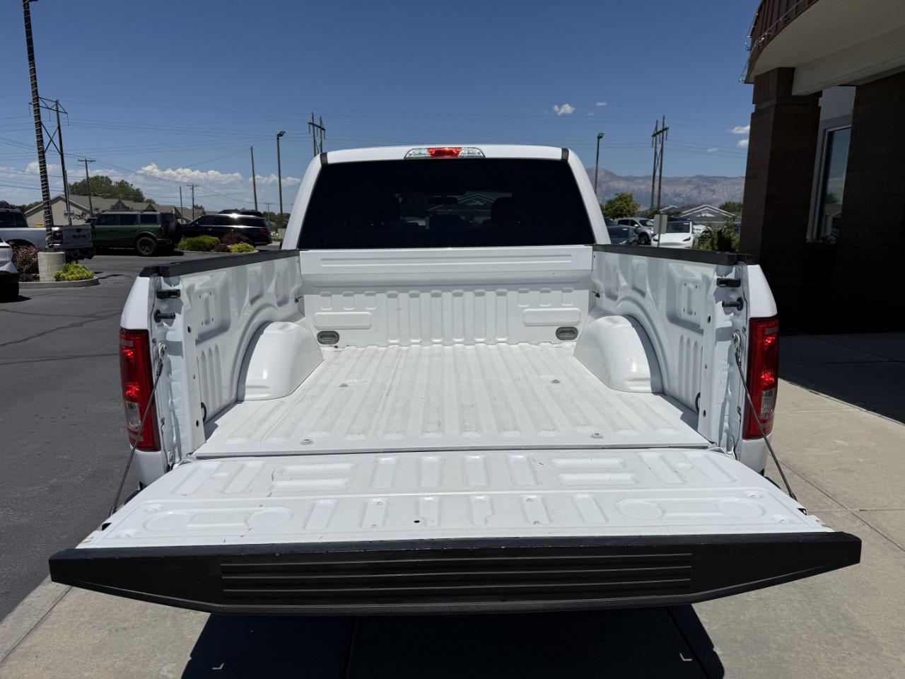 Ford F-150 XLT 4WD SuperCrew 5.5' Box 2017
