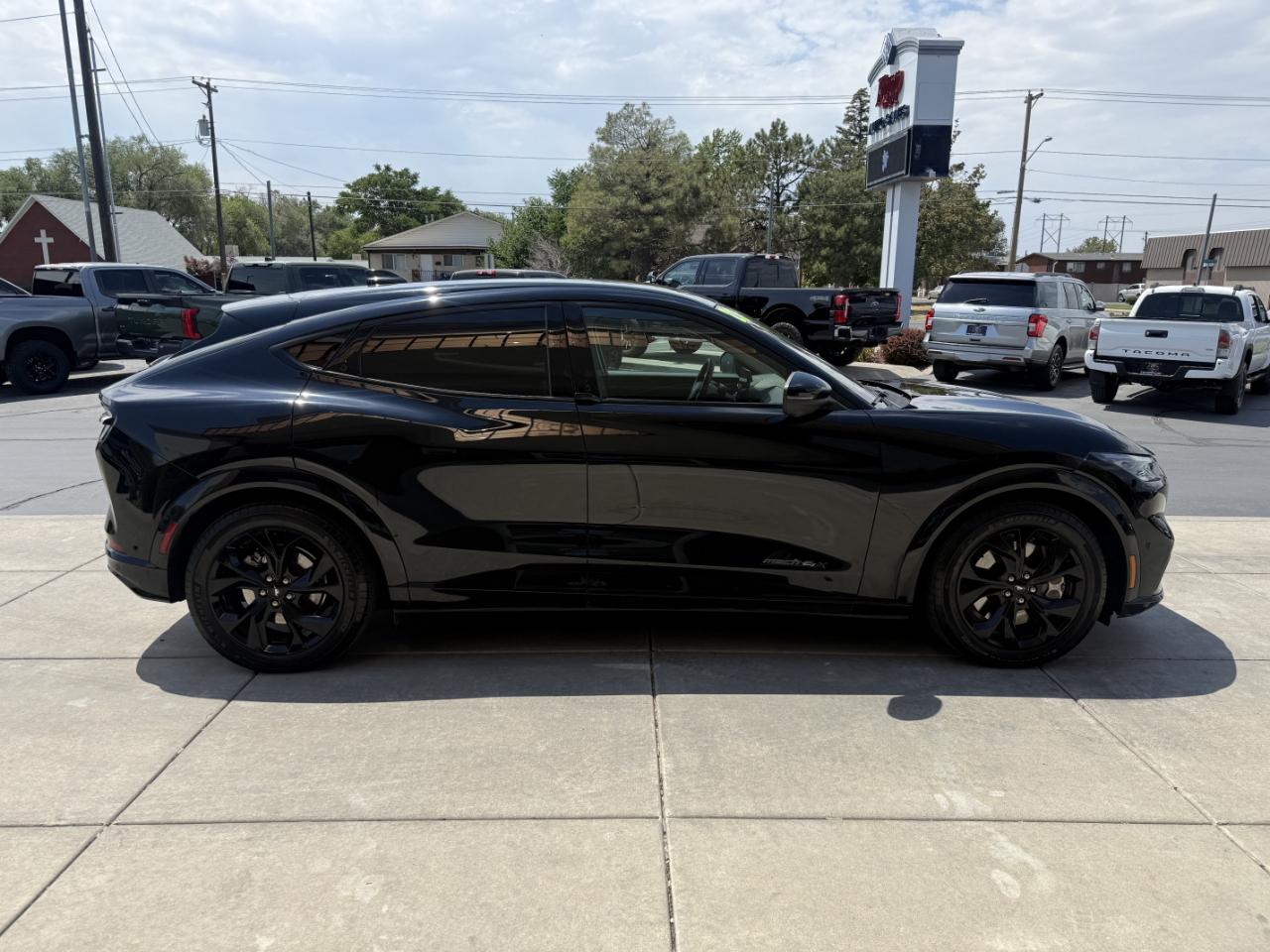 Ford Mustang Mach-E Premium AWD 2023