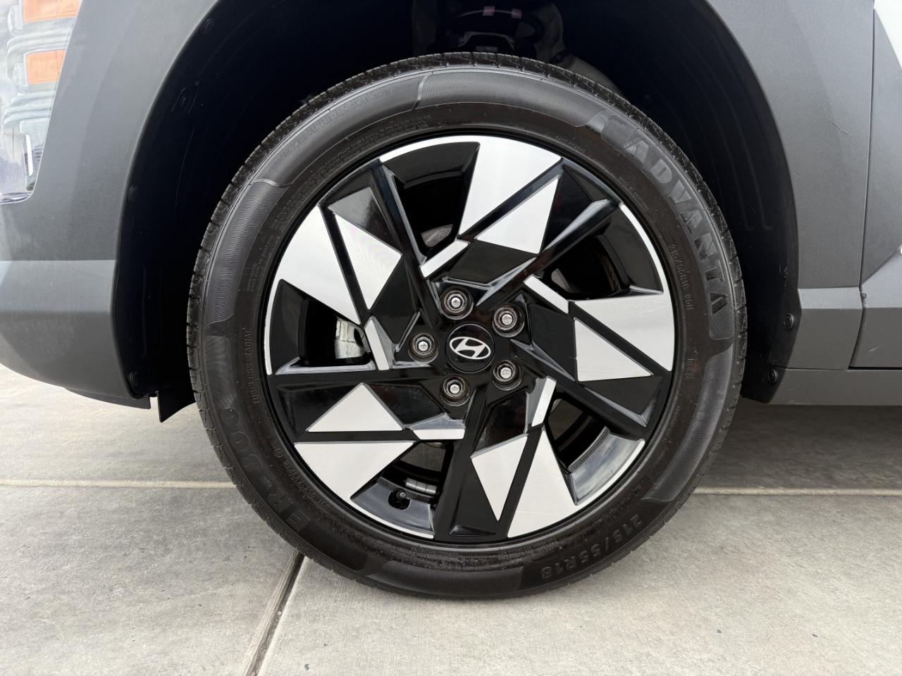 Hyundai Kona SEL AWD 2024