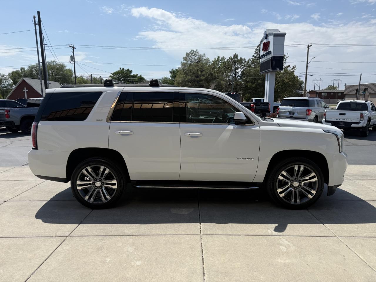 GMC Yukon 4WD 4dr SLT 2018
