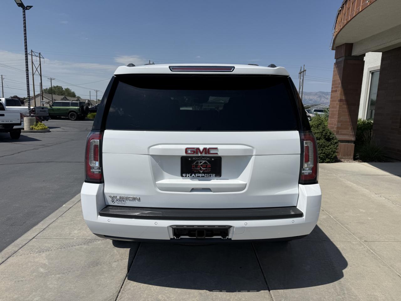GMC Yukon 4WD 4dr SLT 2018