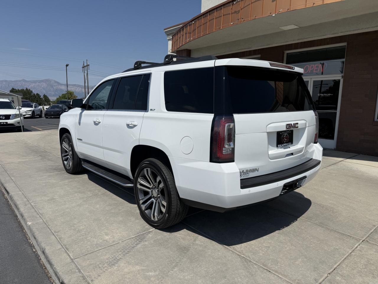 GMC Yukon 4WD 4dr SLT 2018