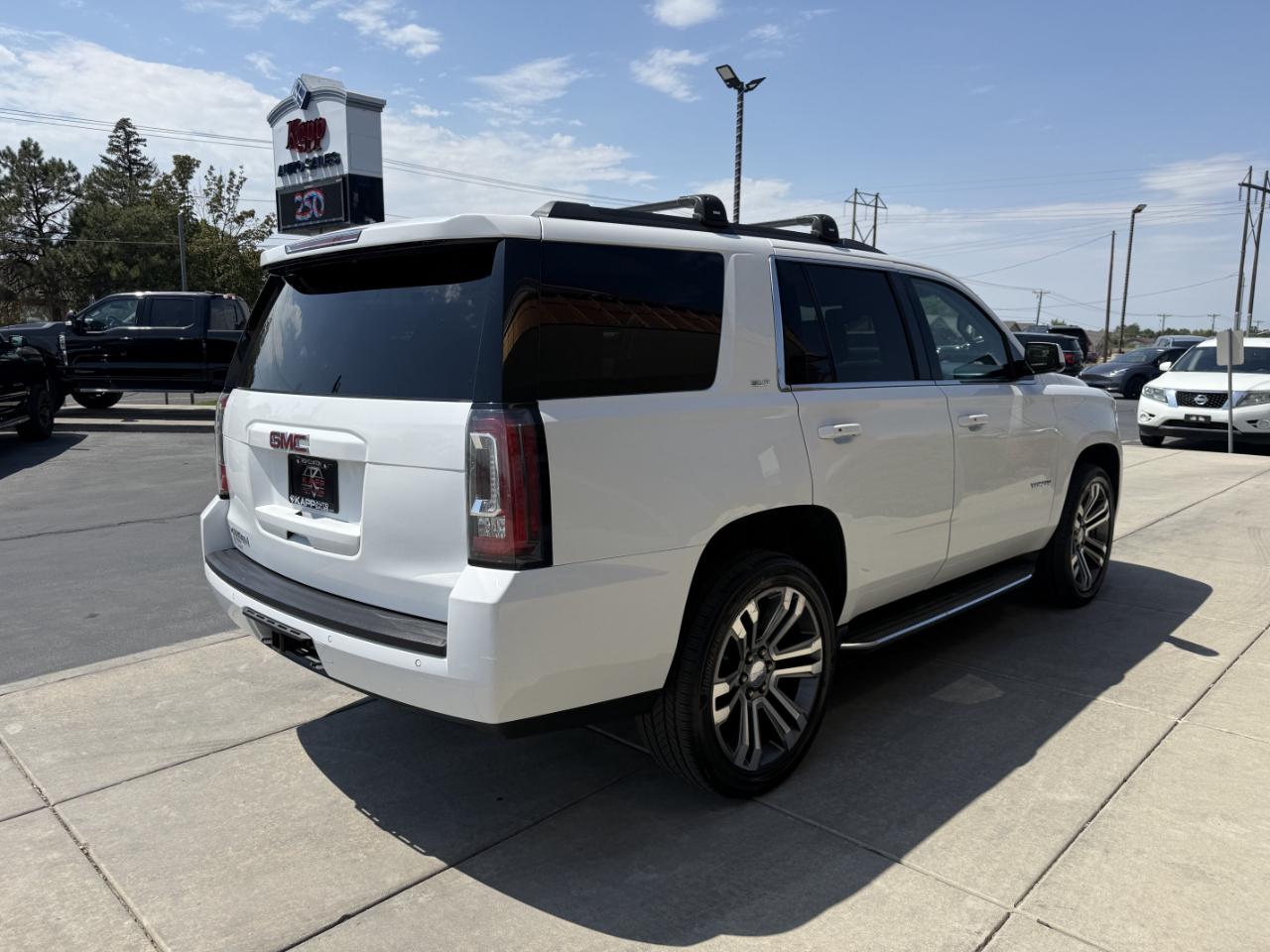 GMC Yukon 4WD 4dr SLT 2018
