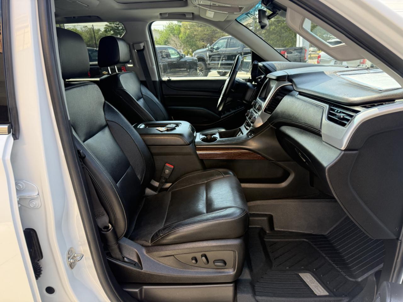 GMC Yukon 4WD 4dr SLT 2018