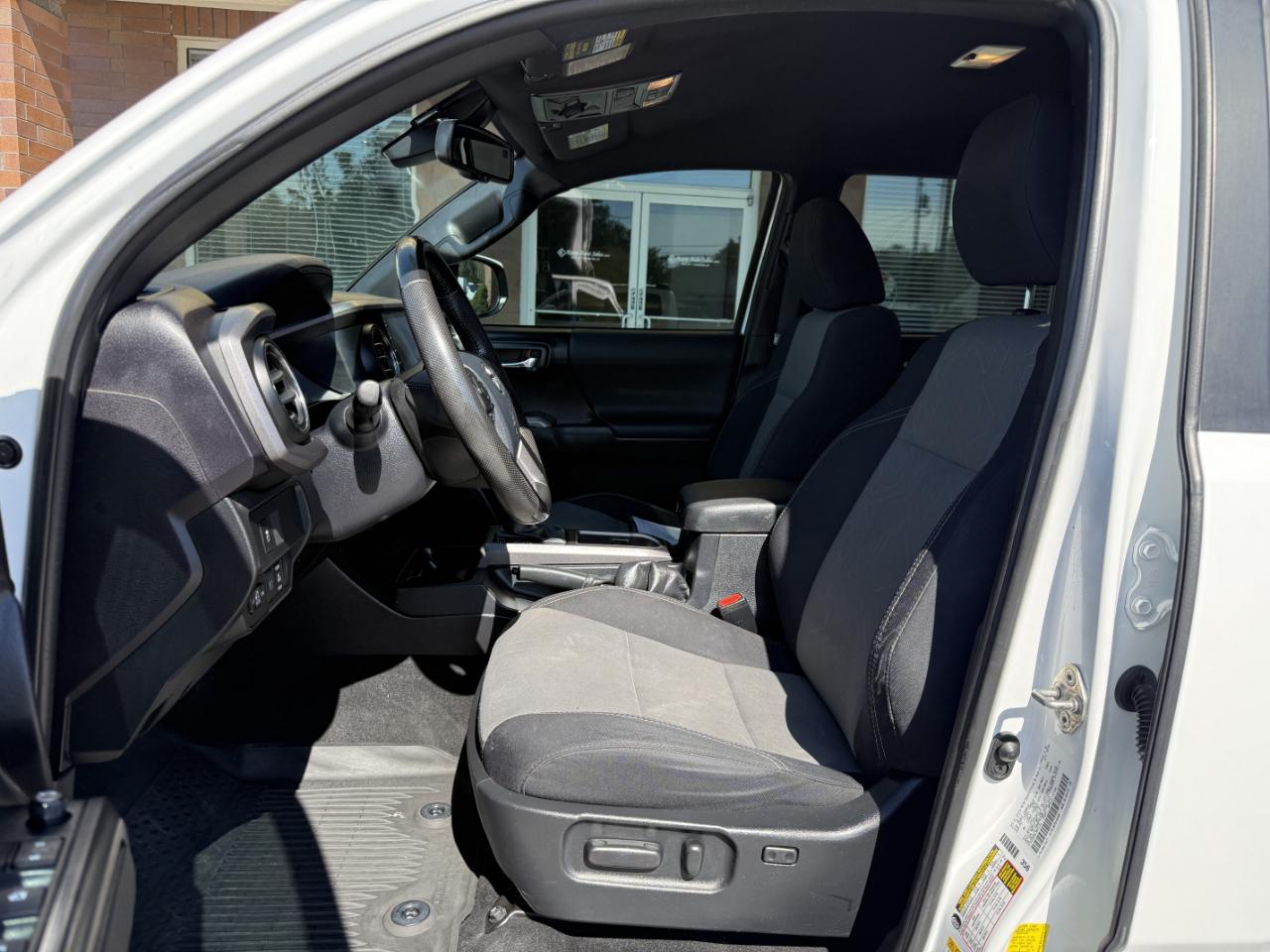 Toyota Tacoma 4WD TRD Off Road Double Cab 6' Bed V6 AT (Natl) 2020