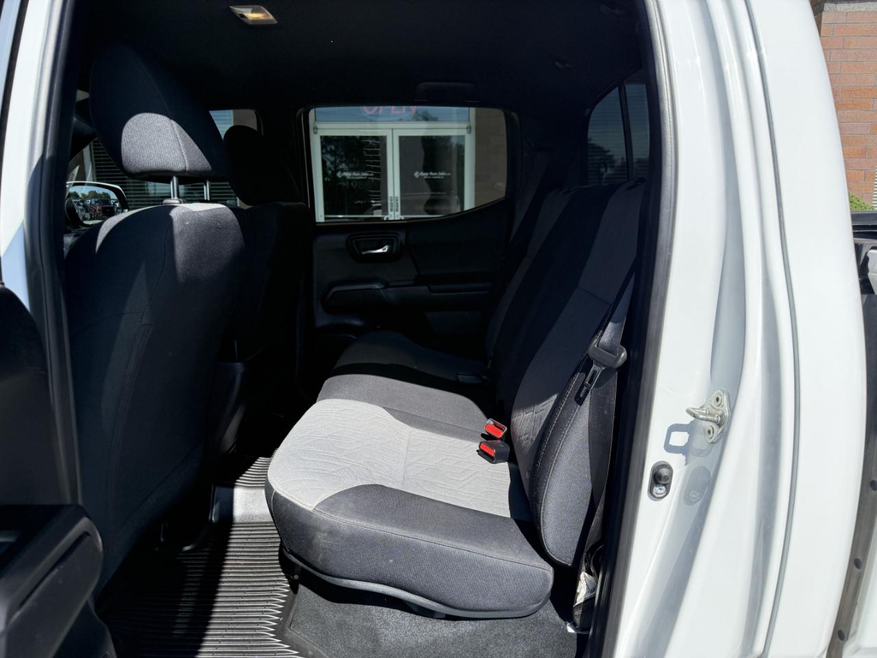 Toyota Tacoma 4WD TRD Off Road Double Cab 6' Bed V6 AT (Natl) 2020
