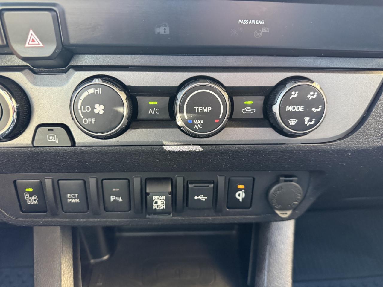 Toyota Tacoma 4WD TRD Off Road Double Cab 6' Bed V6 AT (Natl) 2020
