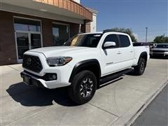 2020 Toyota Tacoma 4WD 