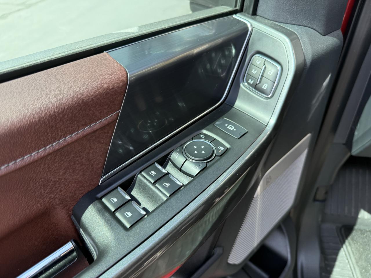 Ford F-150 Lariat 4WD SuperCrew 6.5' Box 2023
