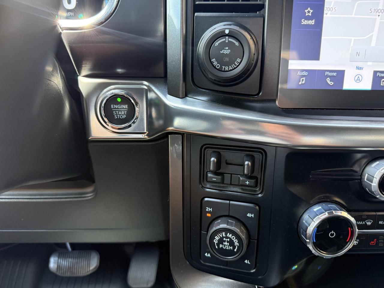Ford F-150 Lariat 4WD SuperCrew 6.5' Box 2023
