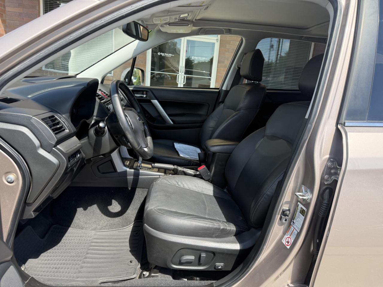 Subaru Forester 4dr Auto 2.5i Touring PZEV 2014