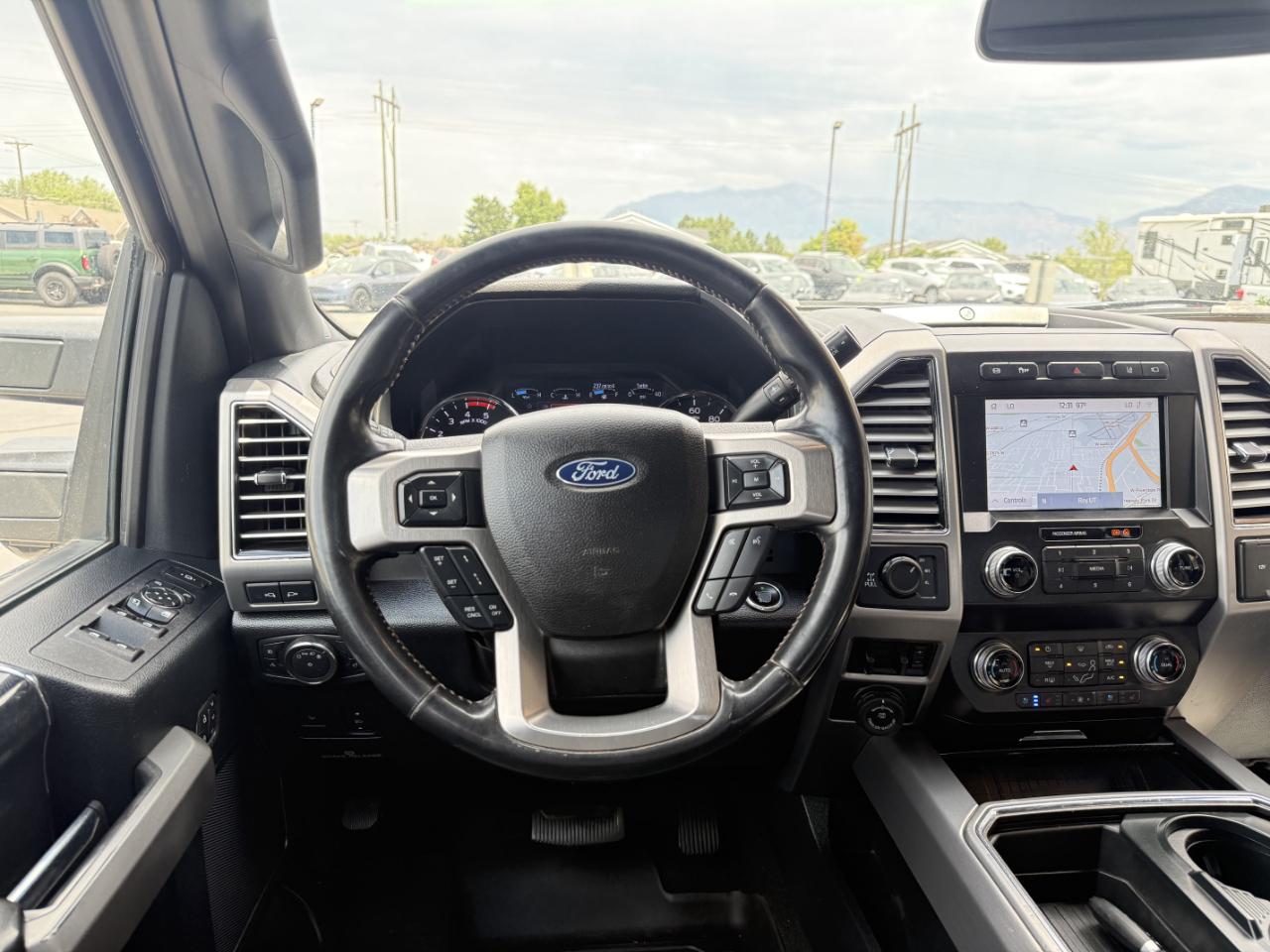 Ford Super Duty F-350 SRW Platinum 4WD Crew Cab 6.75' Box 2020