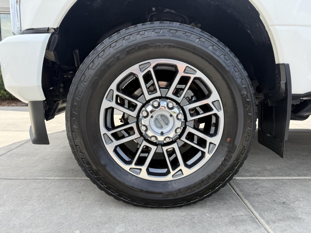 Ford Super Duty F-350 SRW Platinum 4WD Crew Cab 6.75' Box 2020