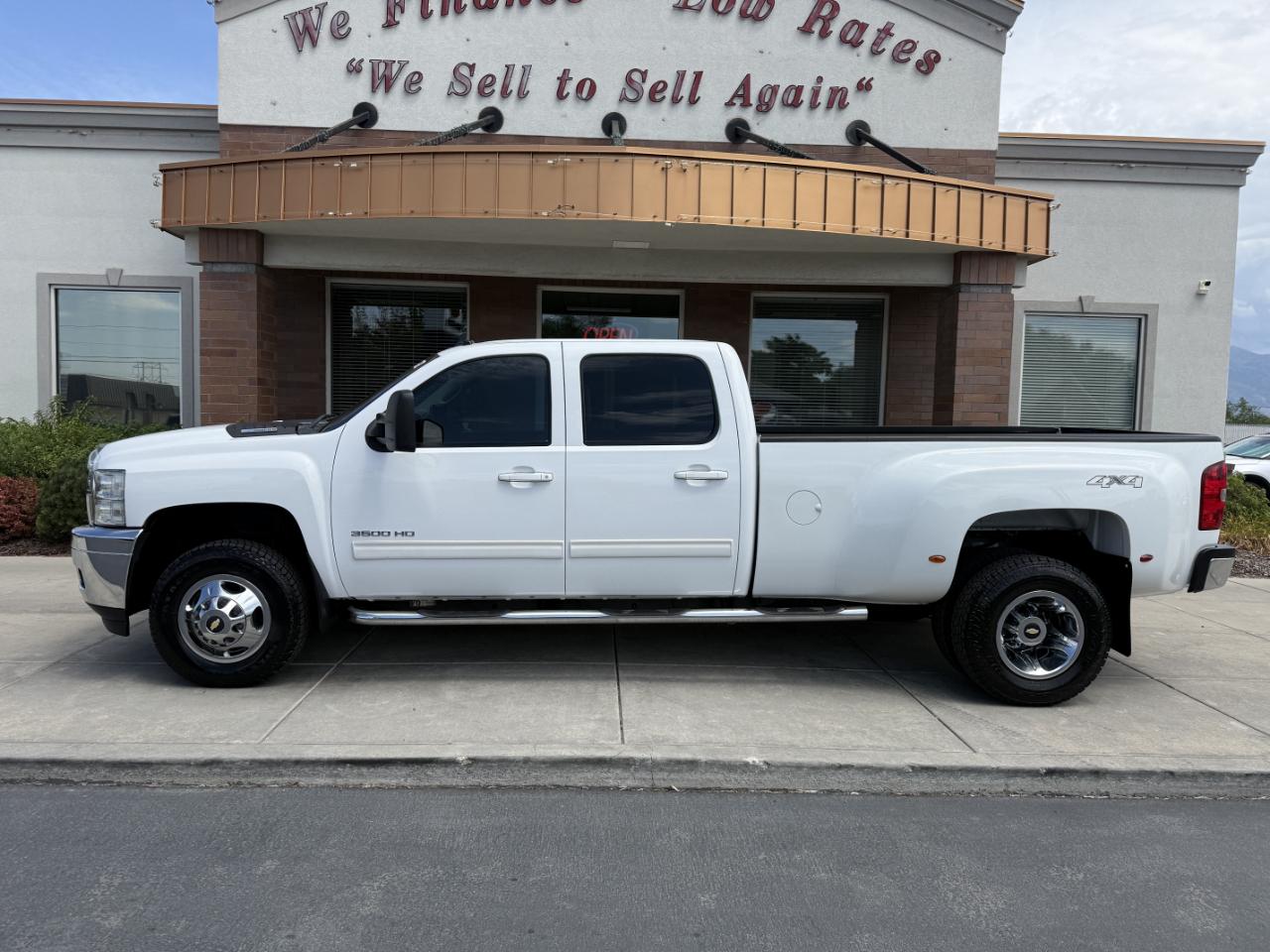 Chevrolet Silverado 3500HD 4WD Crew Cab 167.7" DRW LTZ 2011