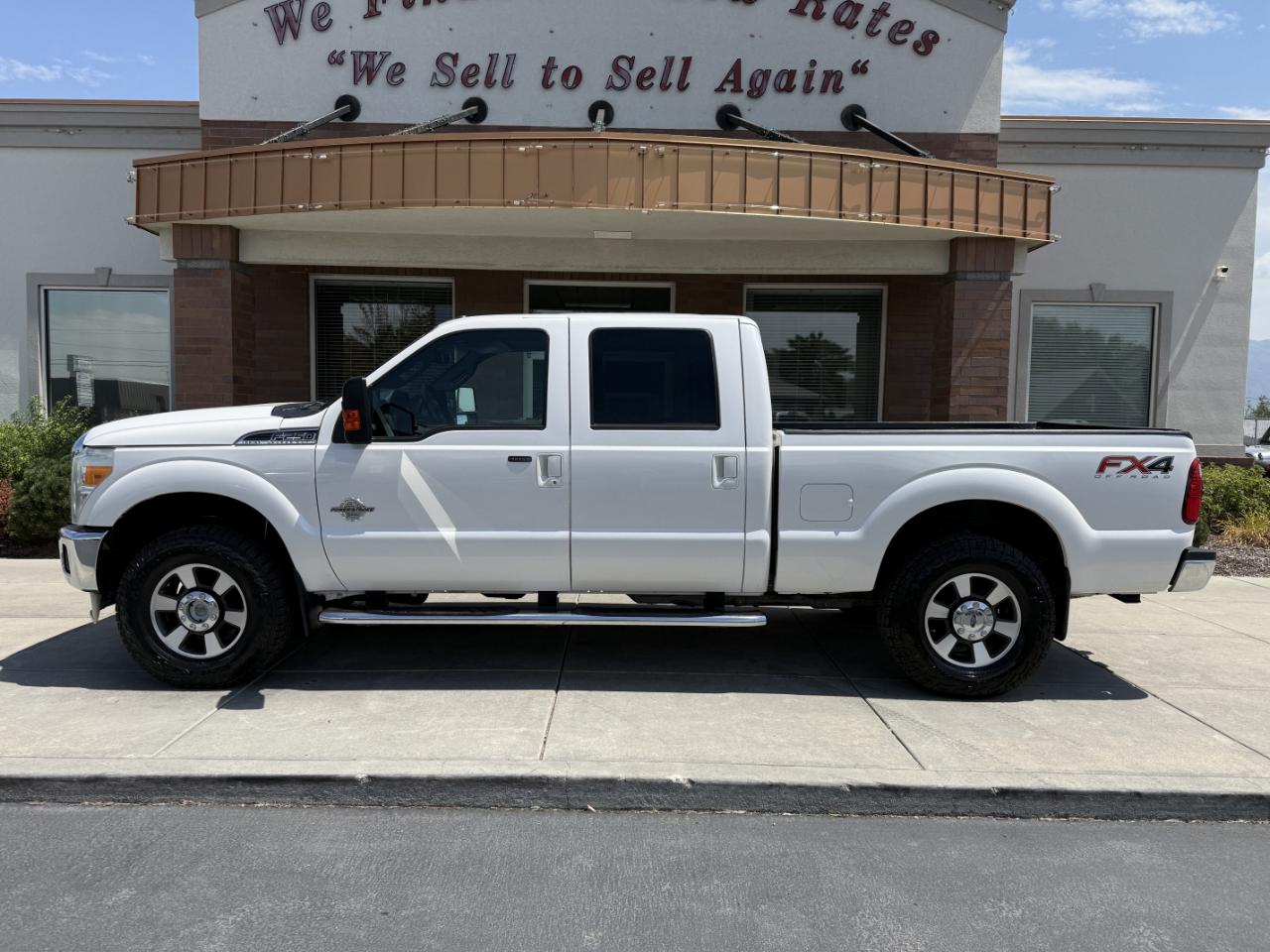 Ford Super Duty F-250 SRW 4WD Crew Cab 156" Lariat 2015