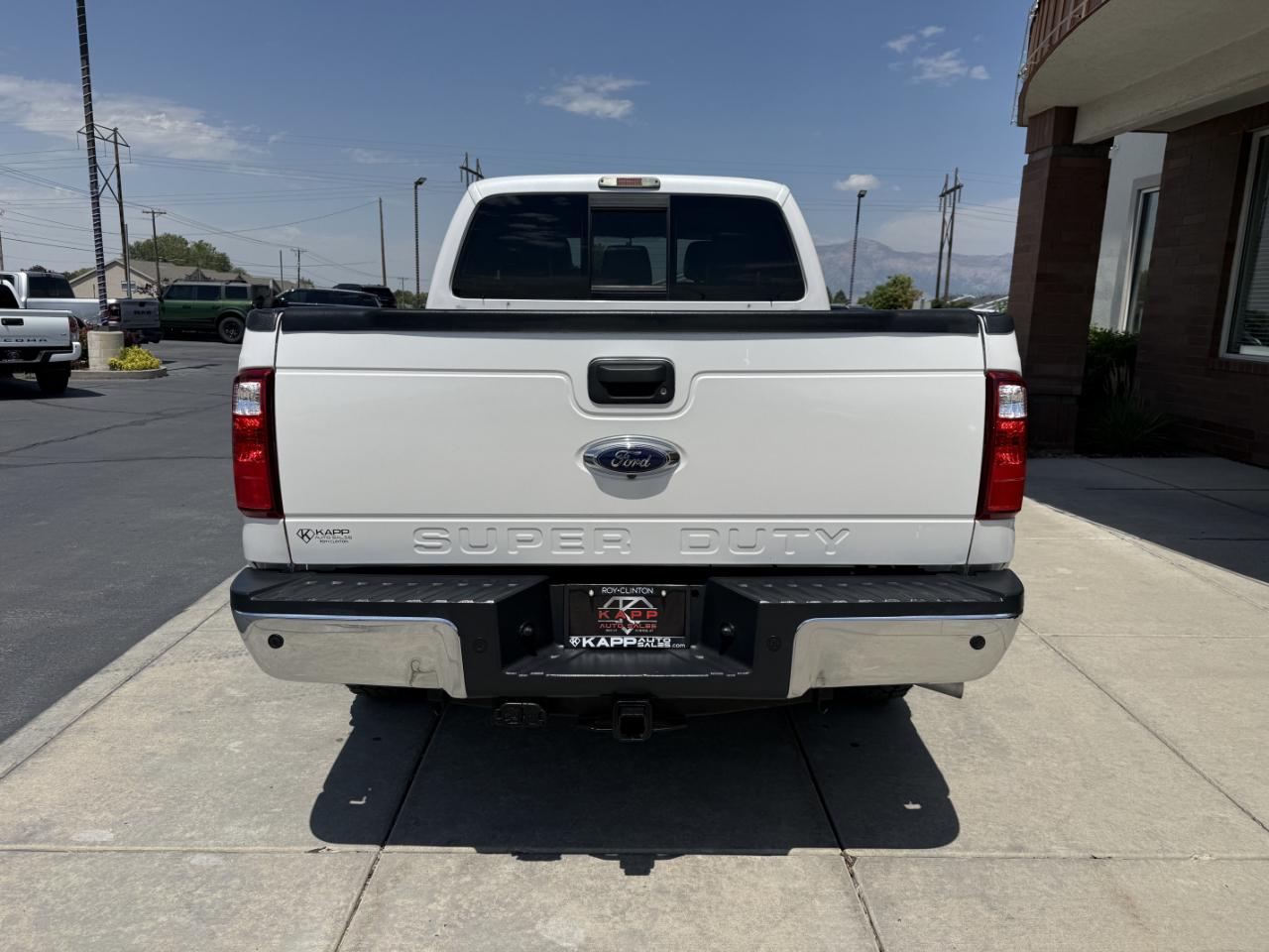 Ford Super Duty F-250 SRW 4WD Crew Cab 156" Lariat 2015
