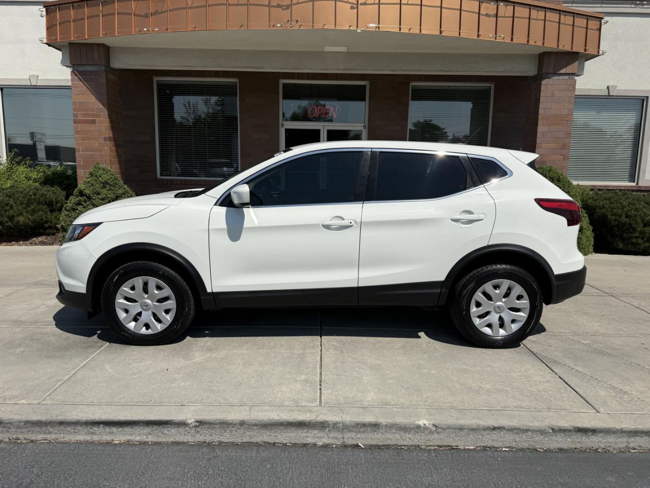 Nissan Rogue Sport AWD S 2019