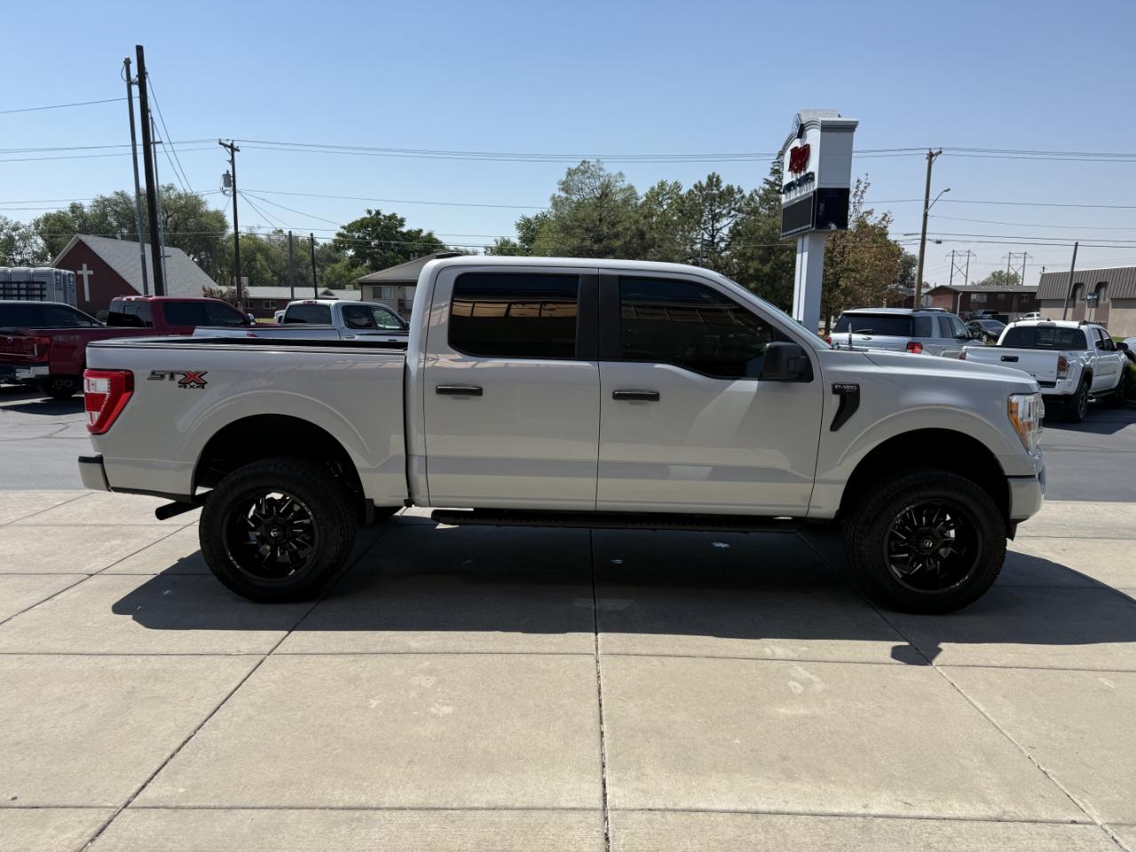 Ford F-150 XL 4WD SuperCrew 5.5' Box 2021