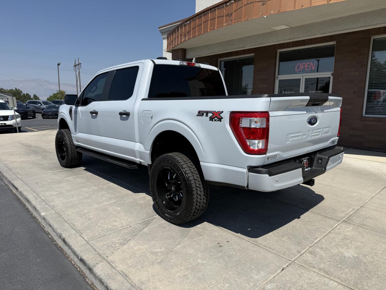 Ford F-150 XL 4WD SuperCrew 5.5' Box 2021