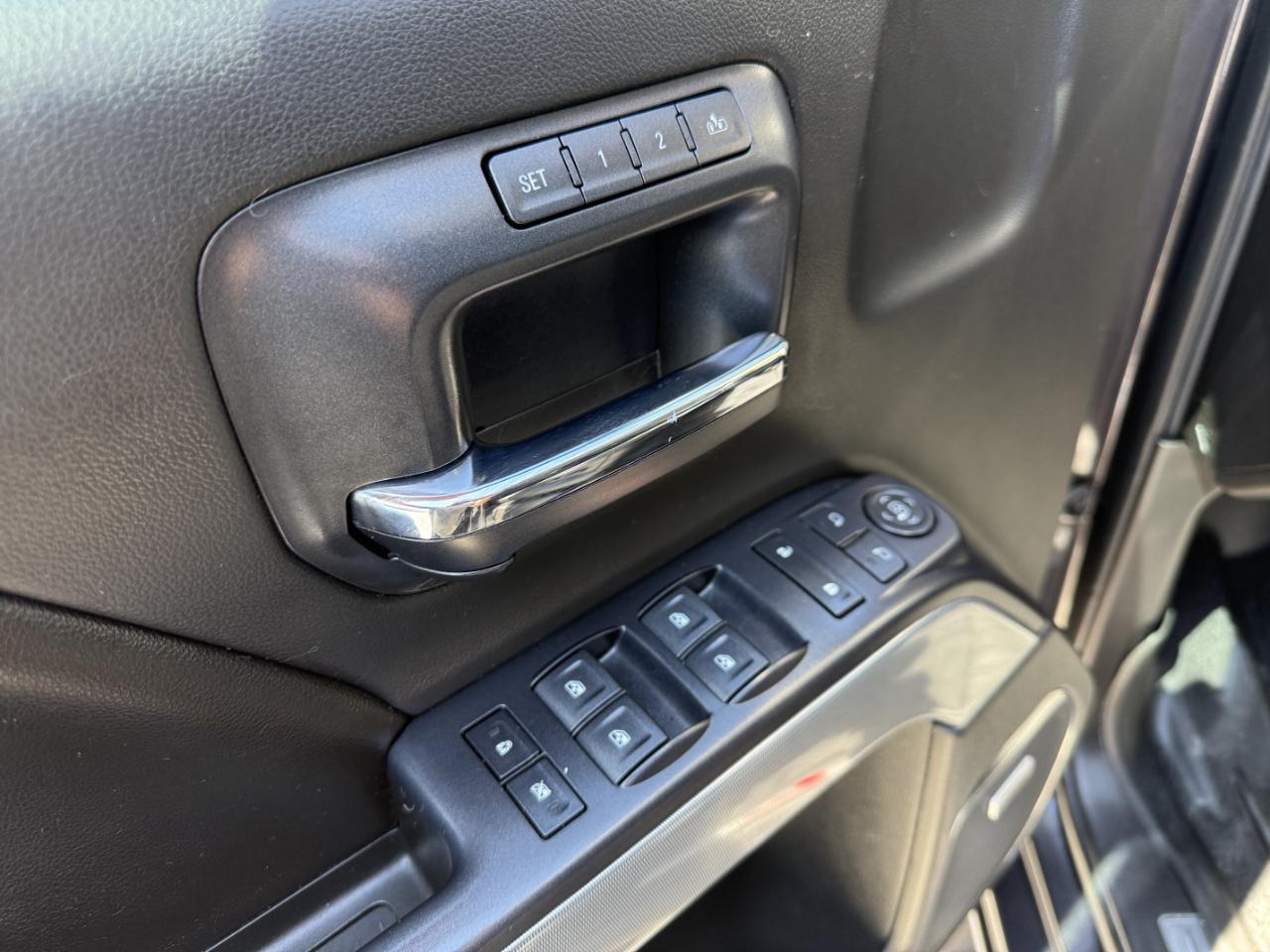 Chevrolet Silverado 2500HD 4WD Crew Cab 153.7" LTZ 2015