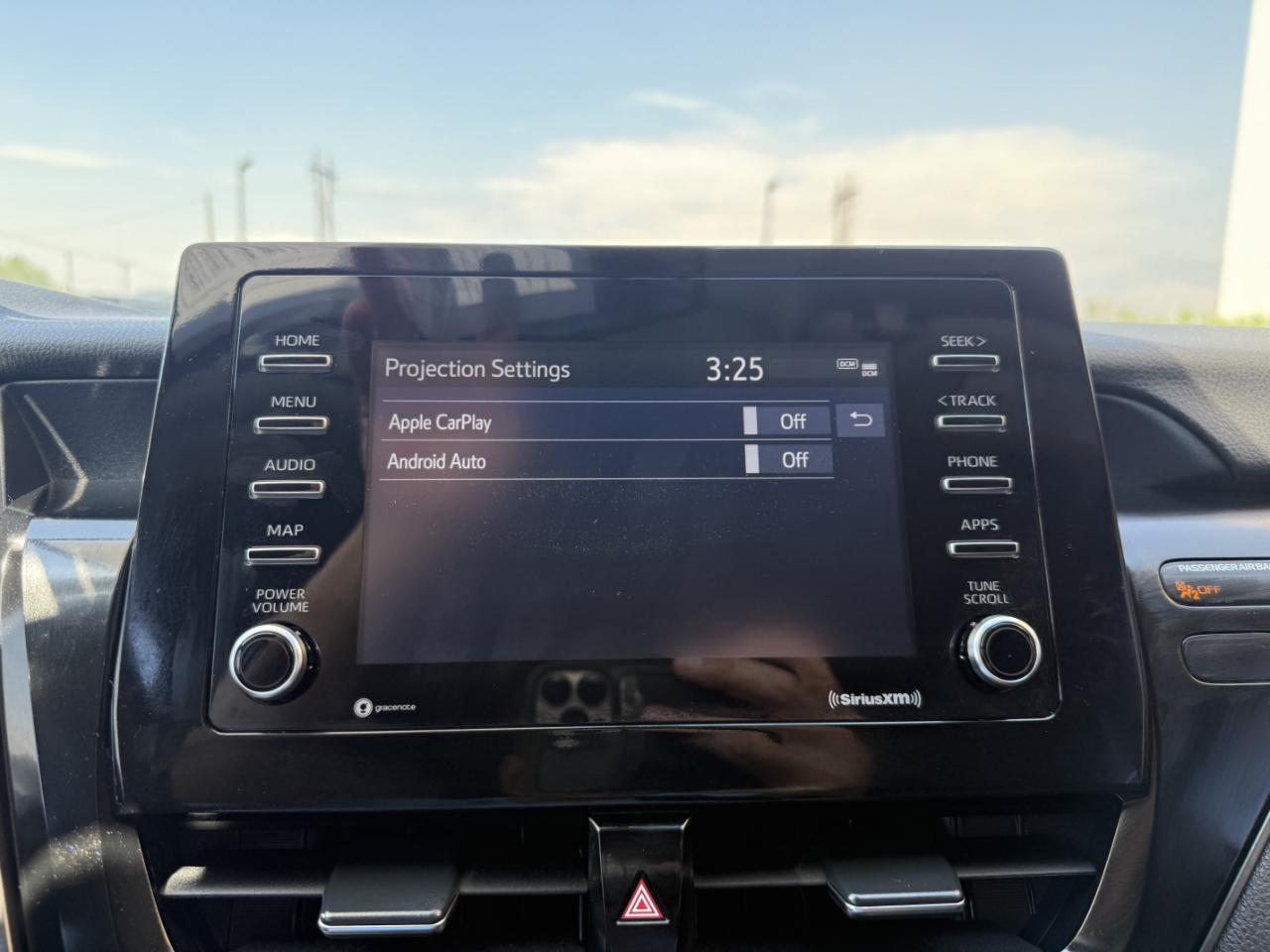 Toyota Camry SE Auto (Natl) 2023