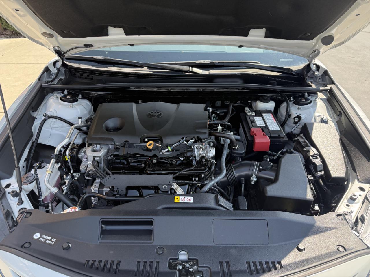 Toyota Camry SE Auto (Natl) 2023