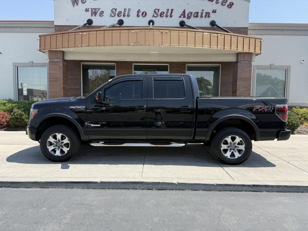 Ford F-150 4WD SuperCrew 145" FX4 2014