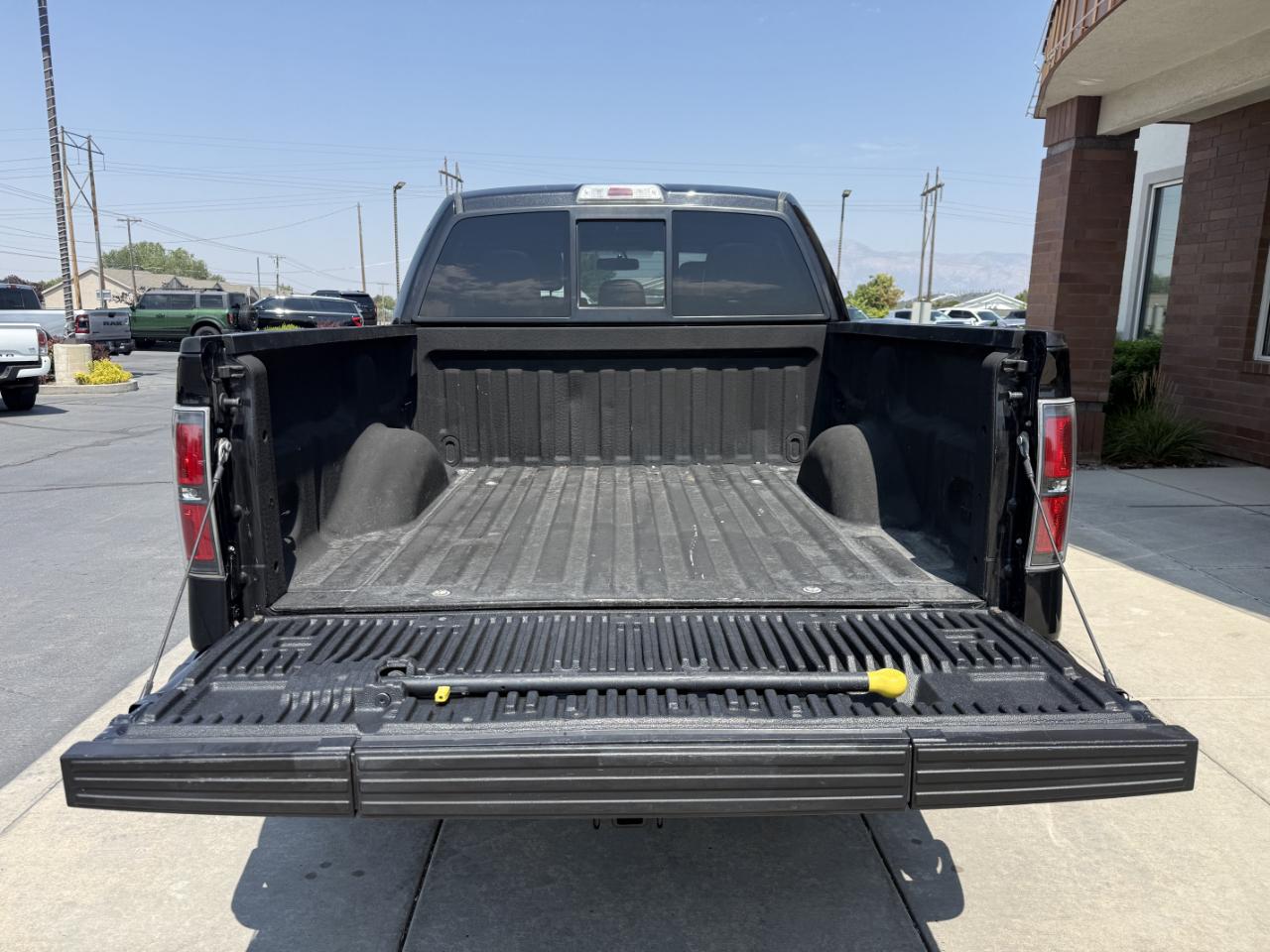 Ford F-150 4WD SuperCrew 145" FX4 2014