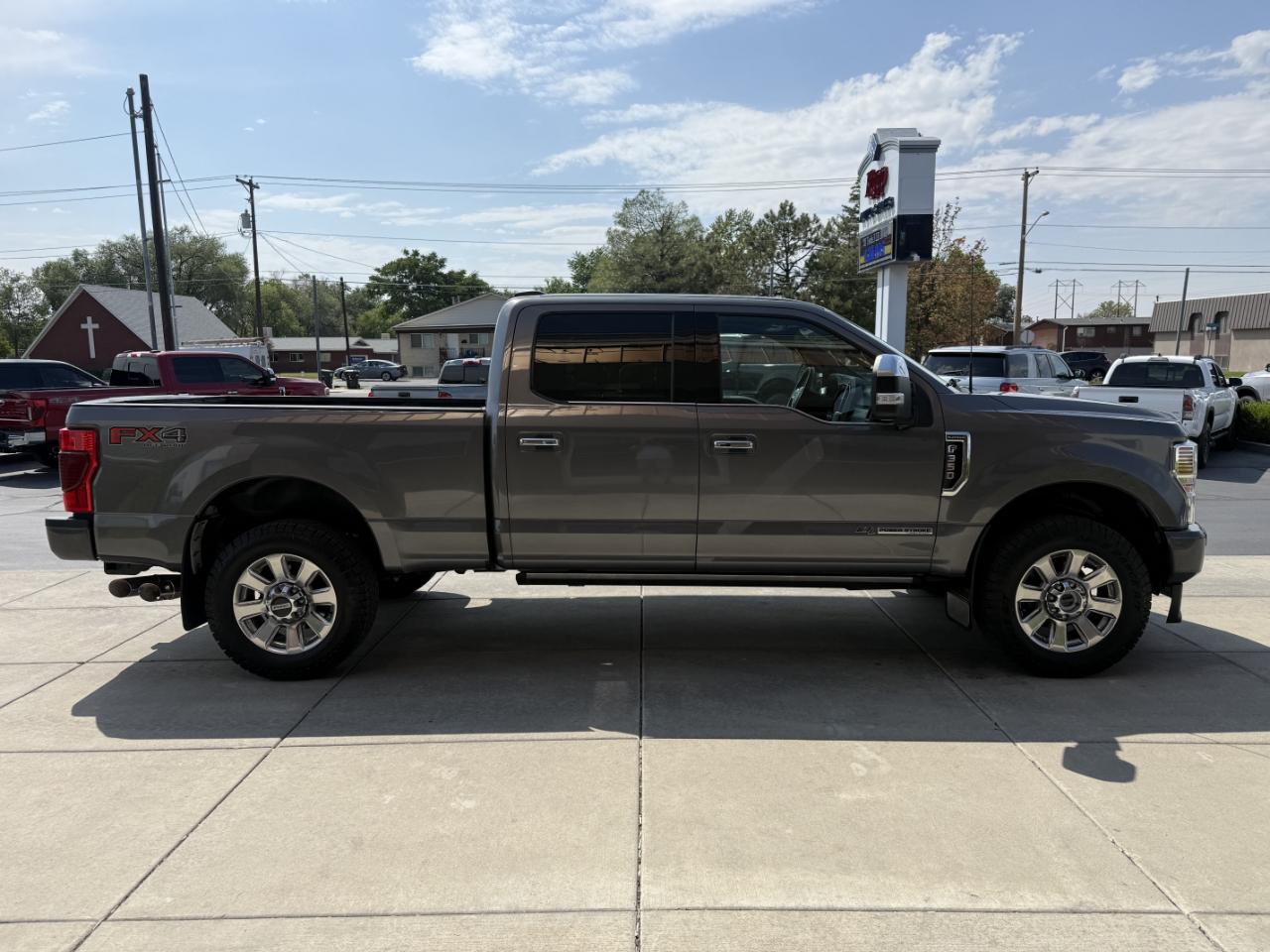 Ford Super Duty F-350 SRW Platinum 4WD Crew Cab 6.75' Box 2022