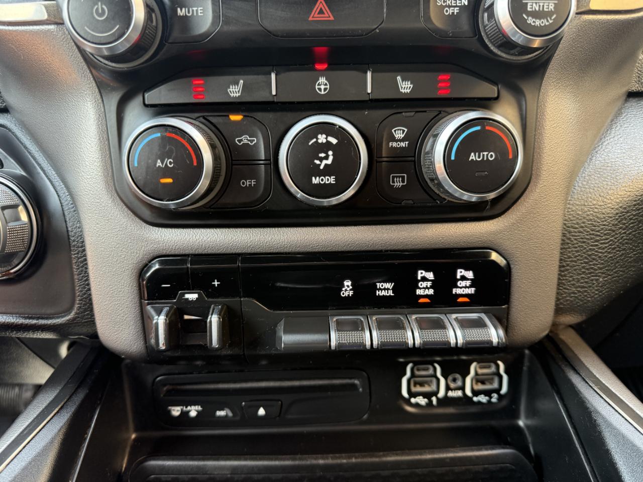 RAM 1500 Sport 4x4 Crew Cab 5'7" Box 2019