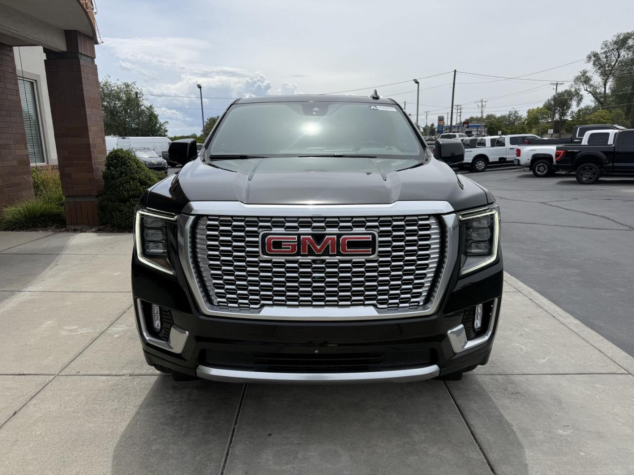 GMC Yukon 4WD 4dr Denali 2023