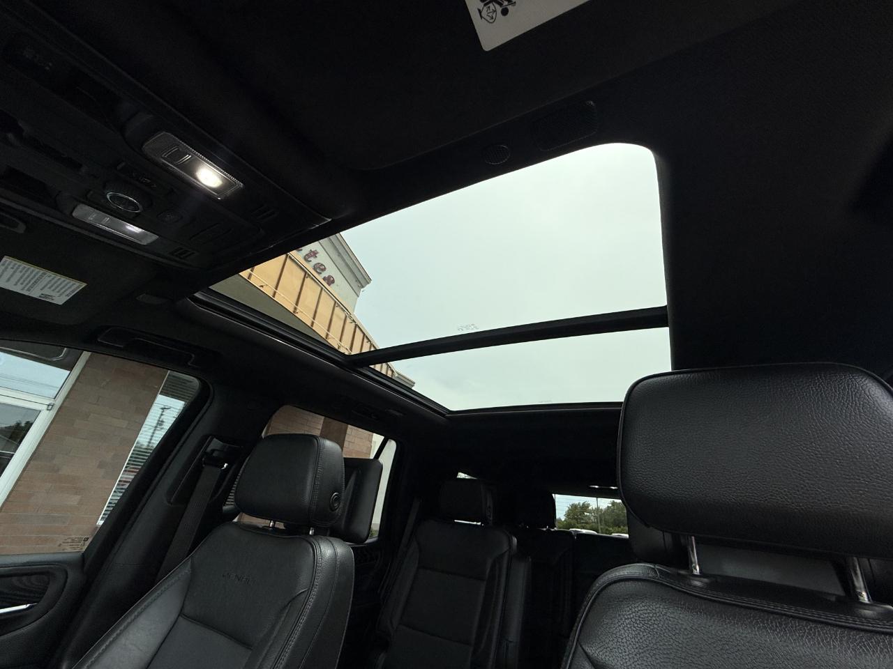 GMC Yukon 4WD 4dr Denali 2023