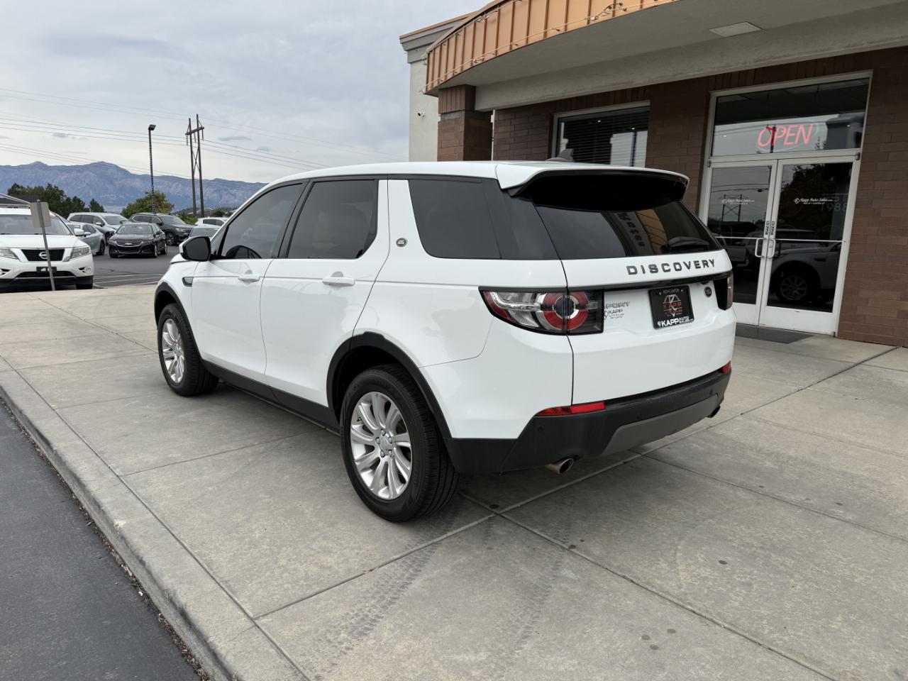 Land Rover Discovery Sport AWD 4dr SE 2016