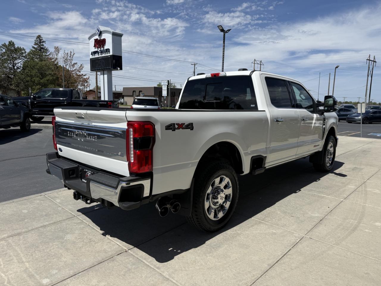 Ford Super Duty F-350 SRW King Ranch 4WD Crew Cab 6.75' Box 2026