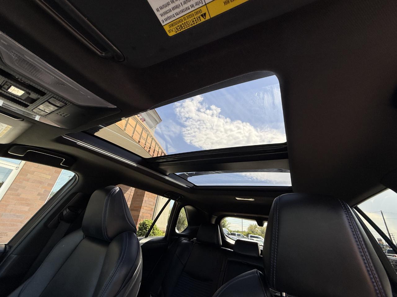 Toyota RAV4 Hybrid XSE AWD (Natl) 2021