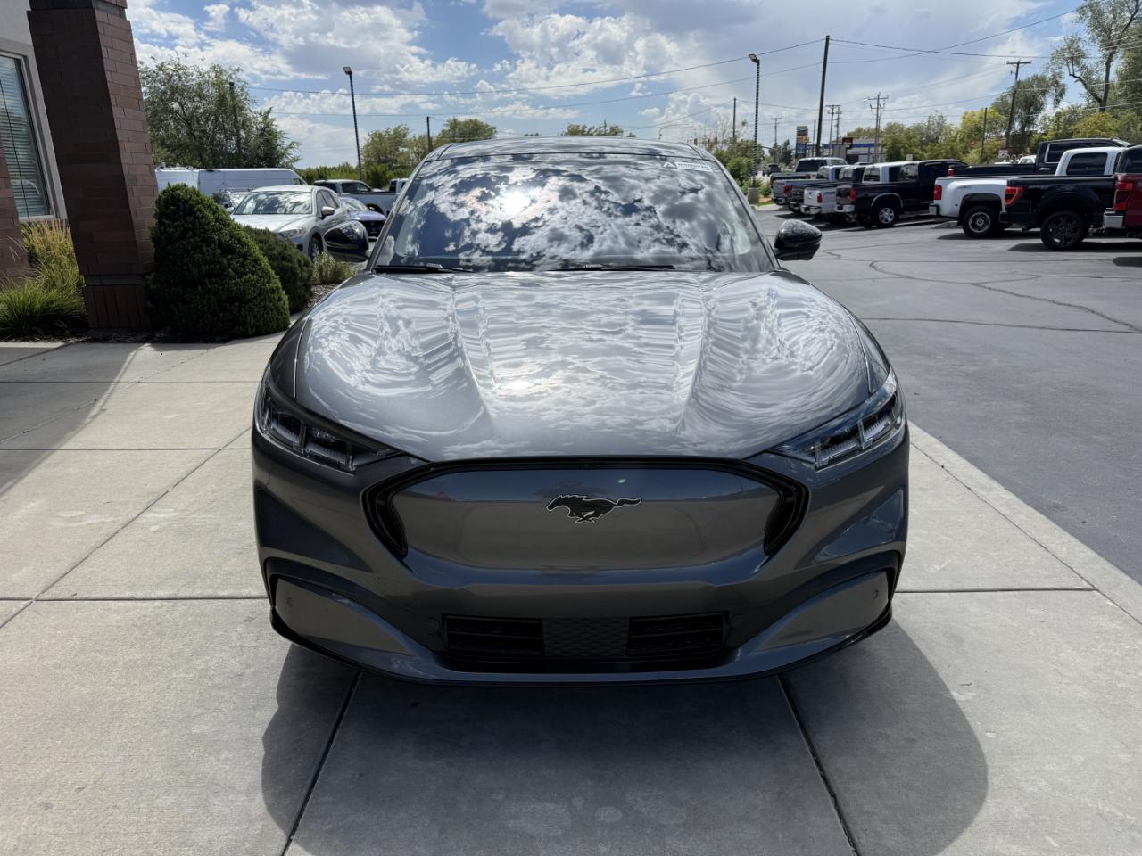 Ford Mustang Mach-E Premium AWD 2023