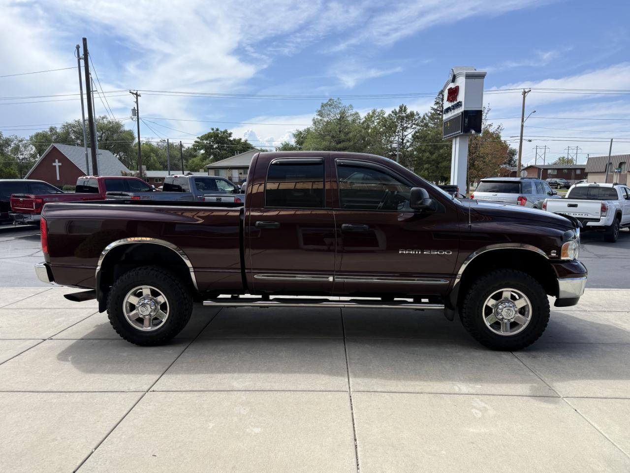 Dodge Ram 2500 4dr Quad Cab 140.5" WB 4WD Laramie 2004