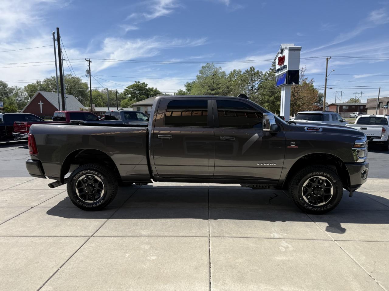 RAM 2500 Laramie 4x4 Crew Cab 6'4" Box 2026