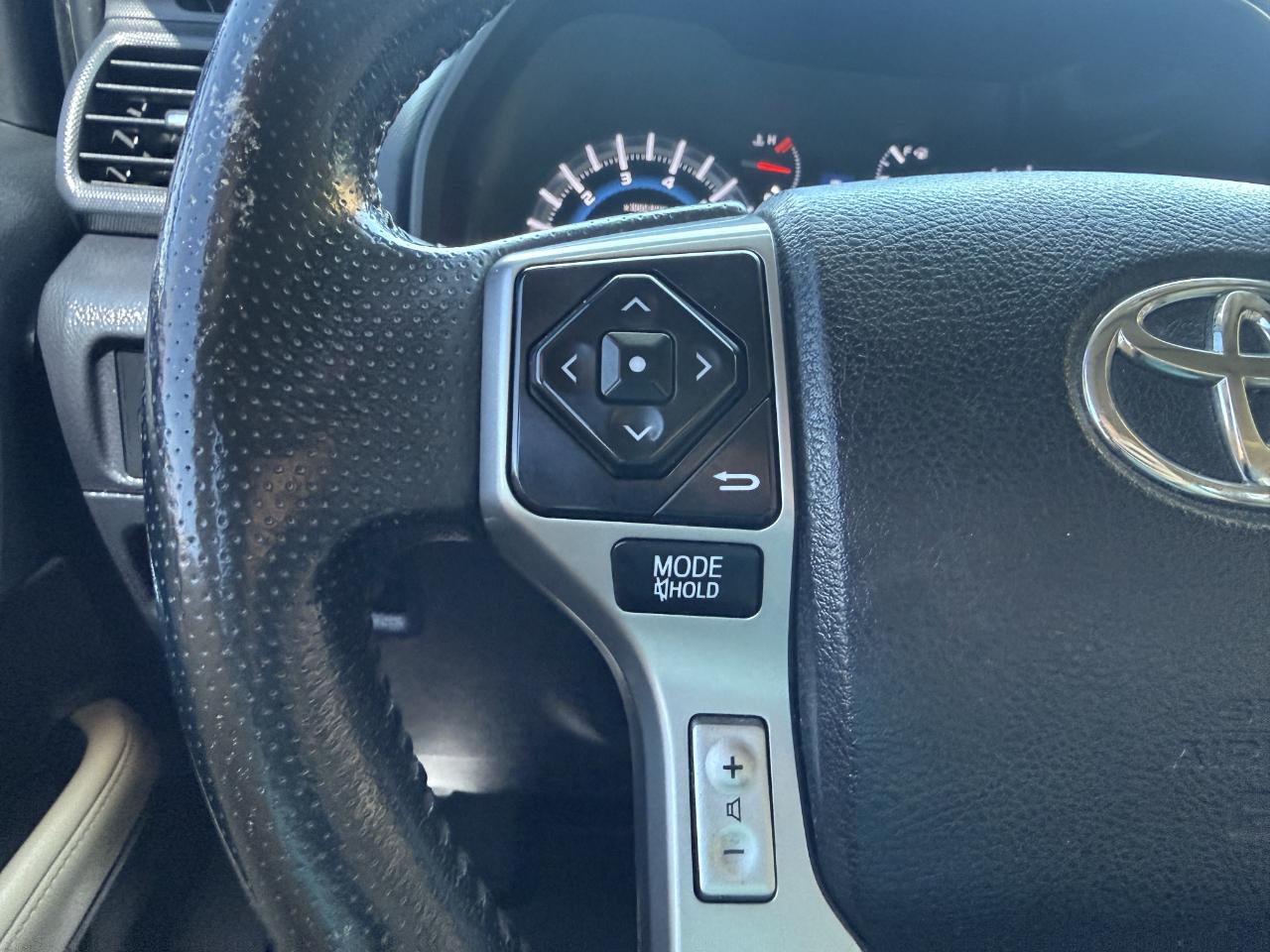 Toyota 4Runner 4WD 4dr V6 SR5 Premium (Natl) 2016