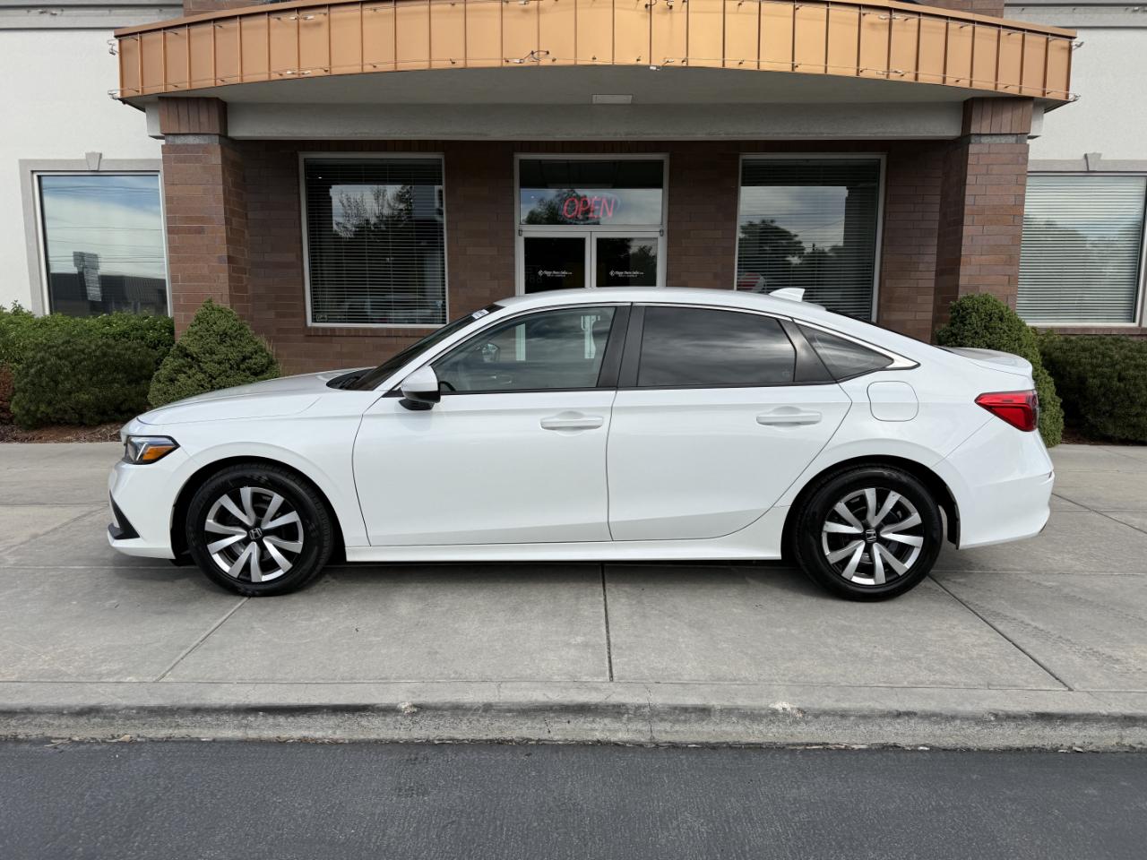 Honda Civic Sedan LX CVT 2022