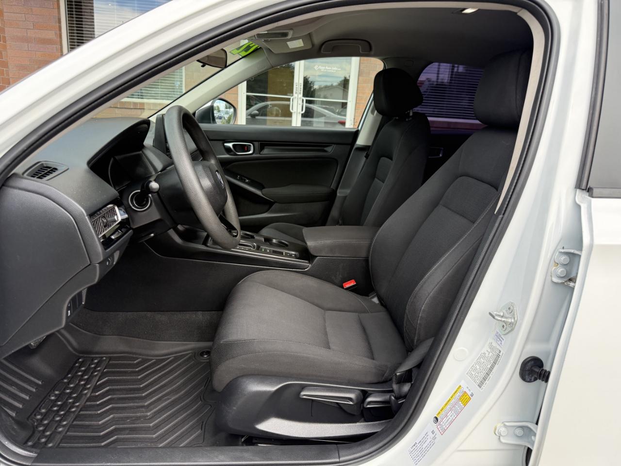 Honda Civic Sedan LX CVT 2022
