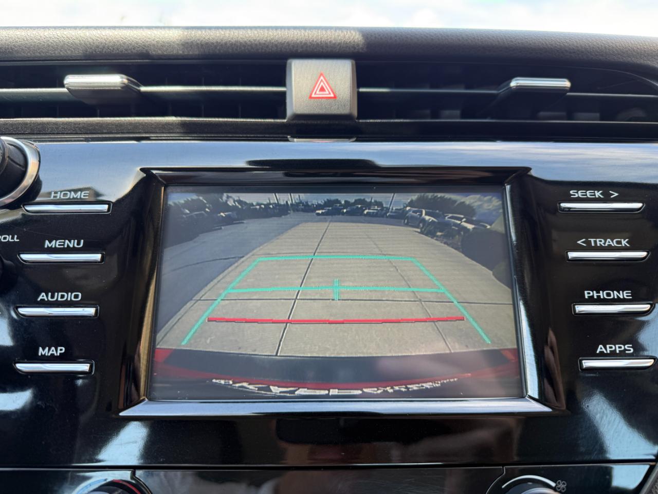 Toyota Camry SE Auto (Natl) 2019