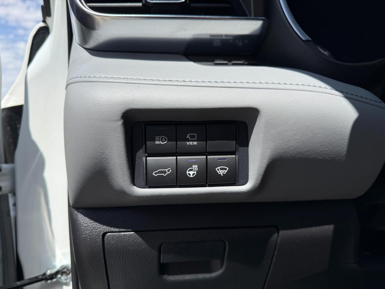 Toyota Highlander Limited AWD (Natl) 2021