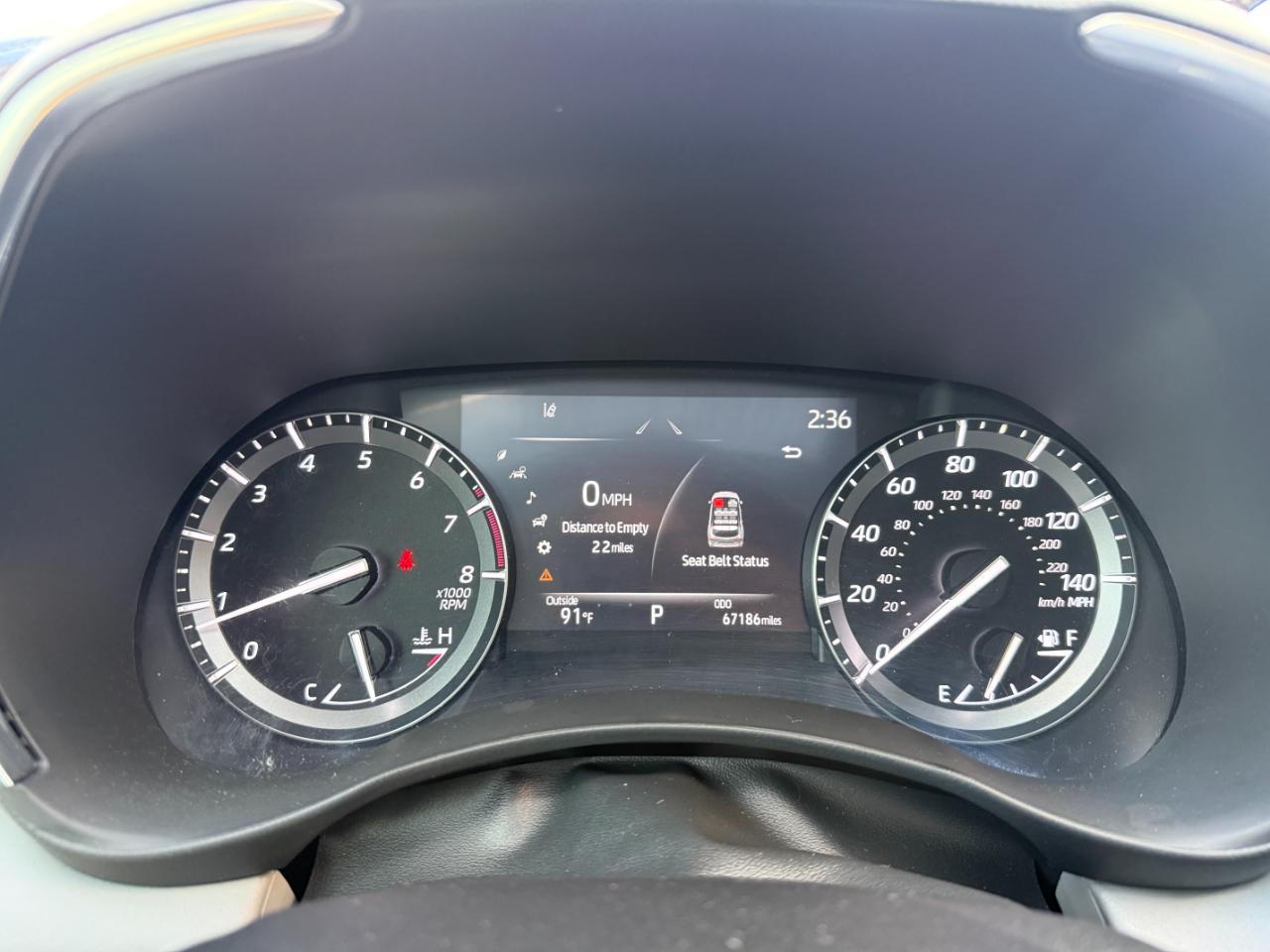 Toyota Highlander Limited AWD (Natl) 2021