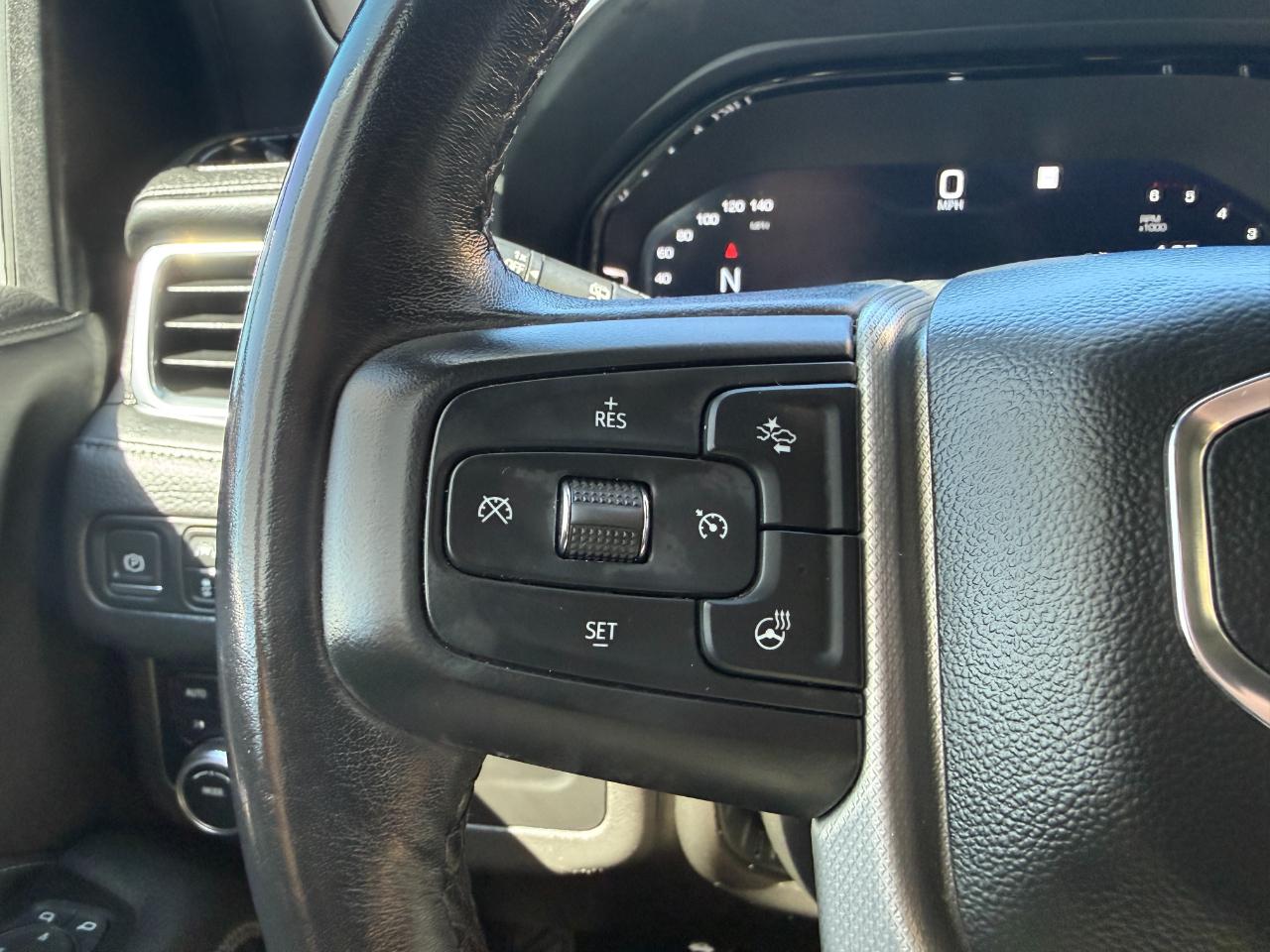 GMC Yukon XL 4WD 4dr Denali 2022