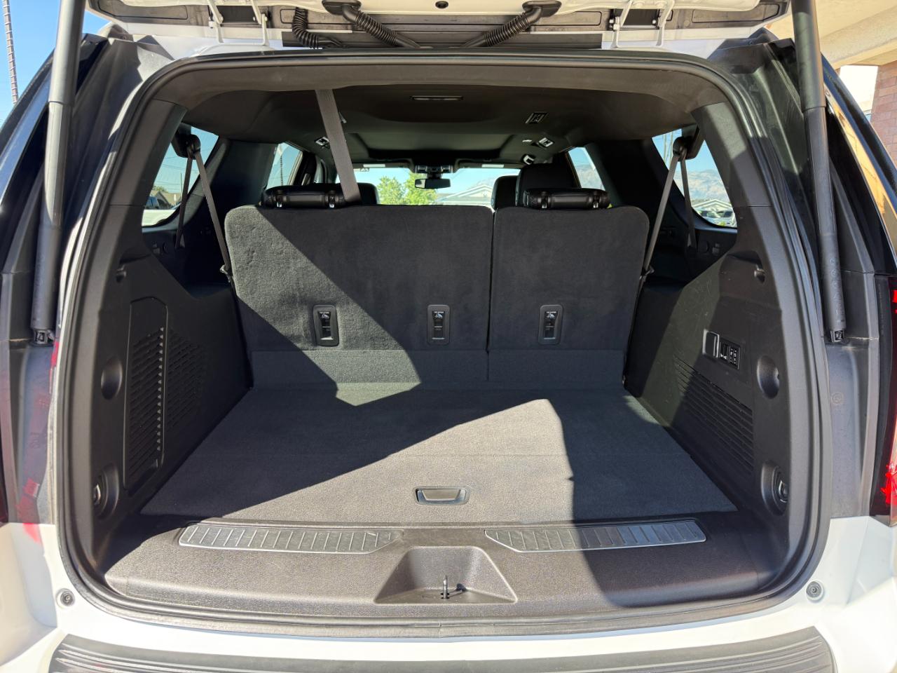 GMC Yukon XL 4WD 4dr Denali 2022