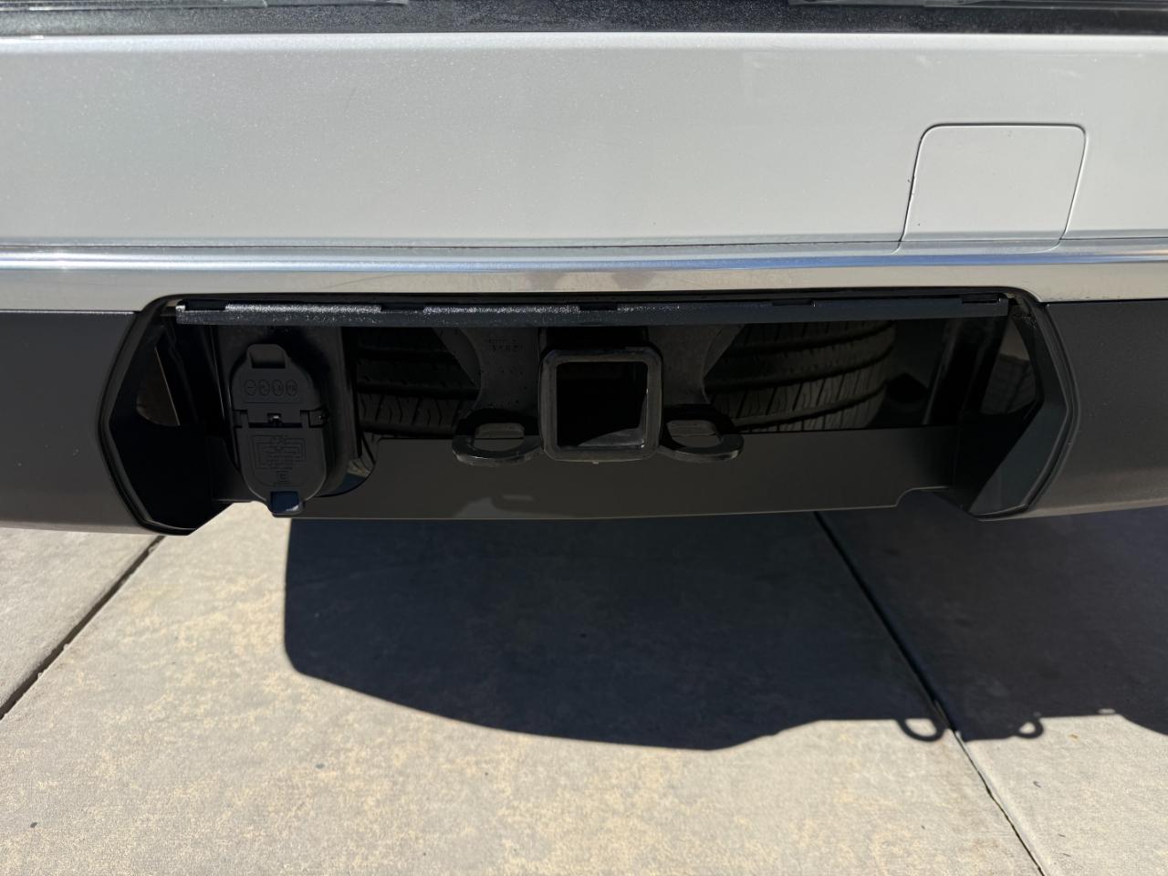 GMC Yukon XL 4WD 4dr Denali 2022