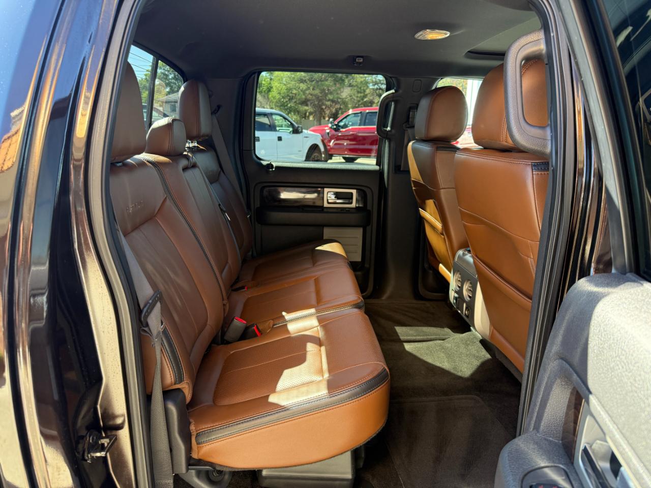 Ford F-150 4WD SuperCrew 145" Platinum 2014