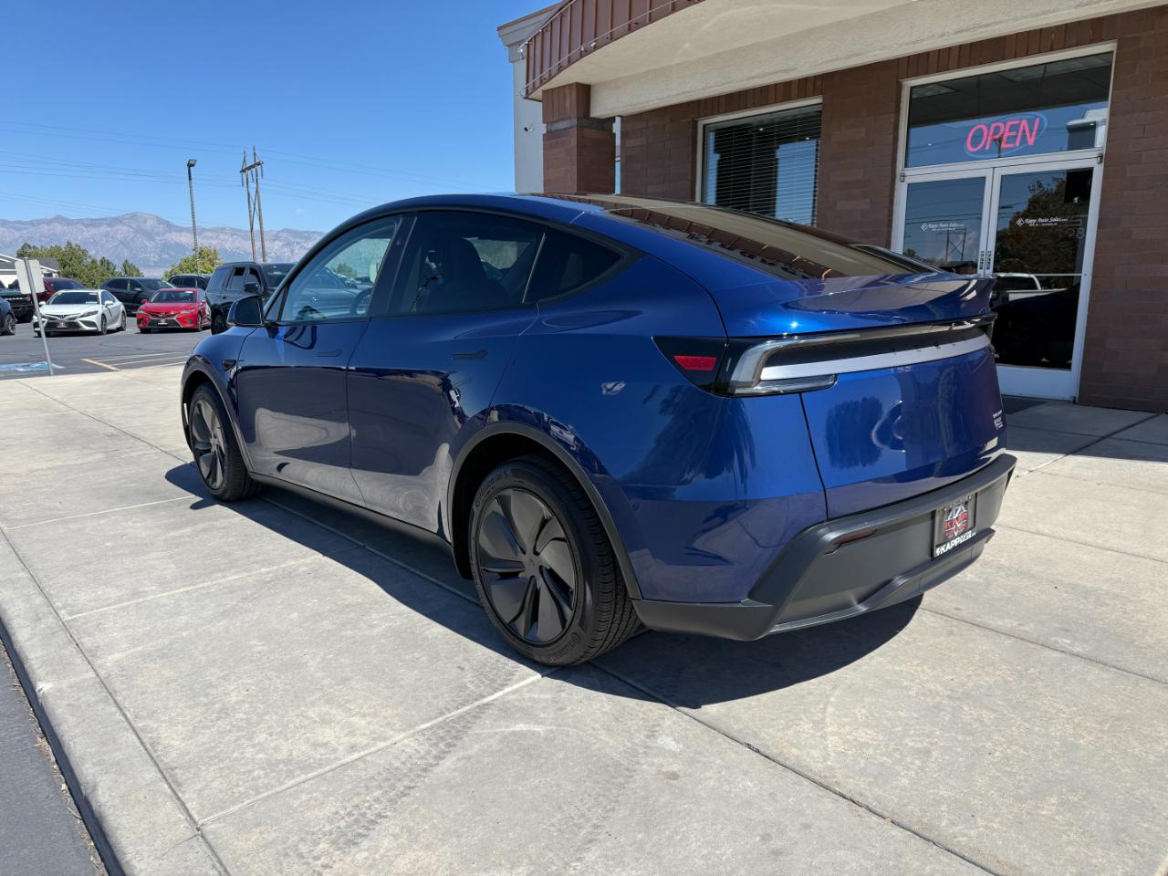 Tesla Model Y Long Range Launch Series AWD *Ltd Avail* 2026