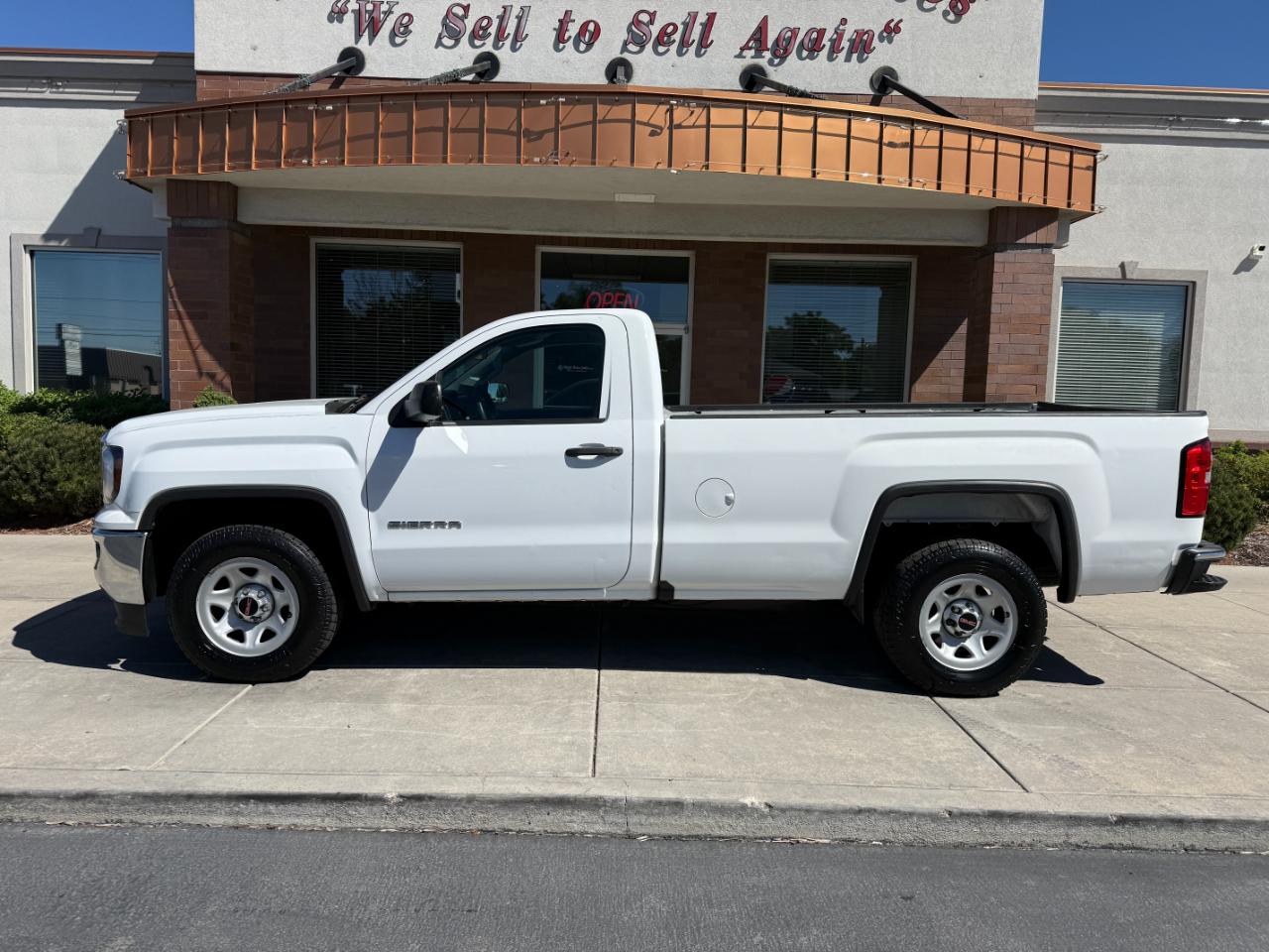GMC Sierra 1500 2WD Reg Cab 133.0" 2017